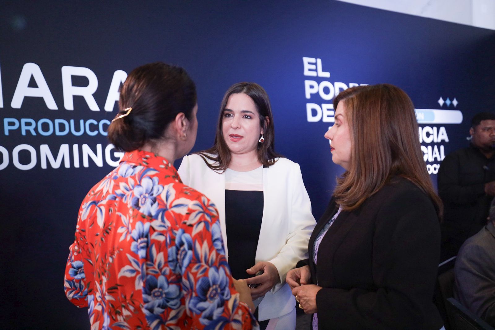 Promipyme presente en clausura "HUB Cámara Santo Domingo"